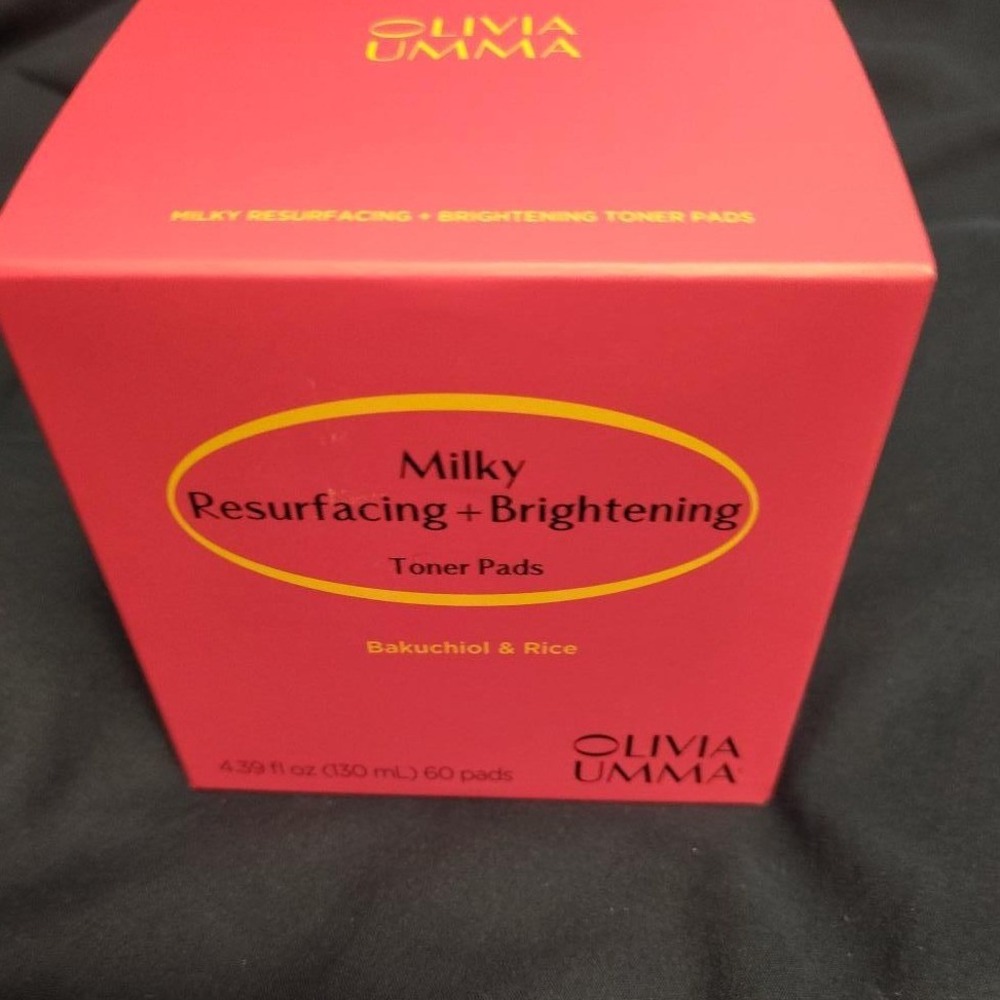 Olivia Umma Milky Resurfacing Brightening Toner Pads 60ct Bakuchiol Rice NEW